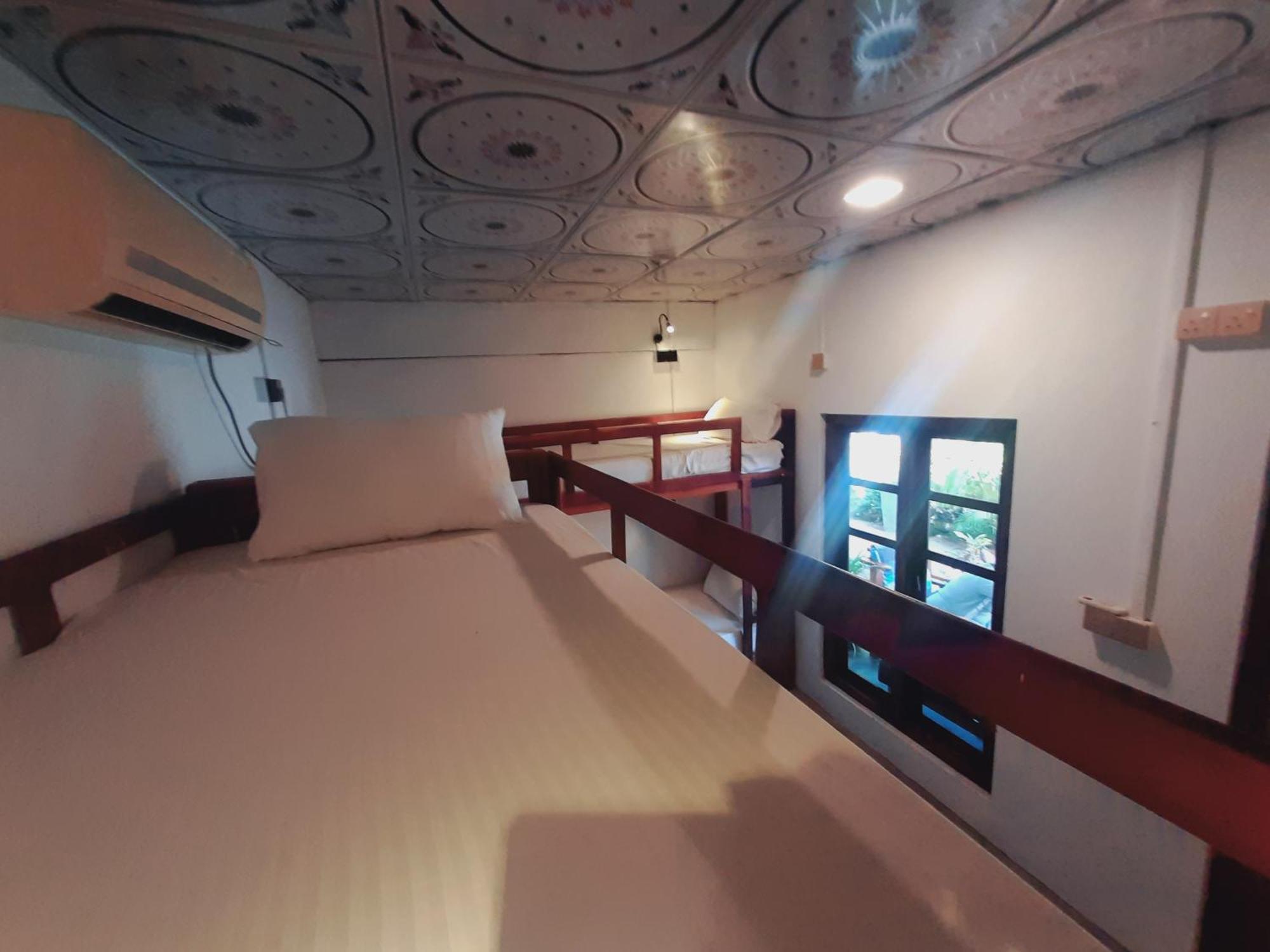 Feel The Waves Hotel Arugam Bay Bagian luar foto