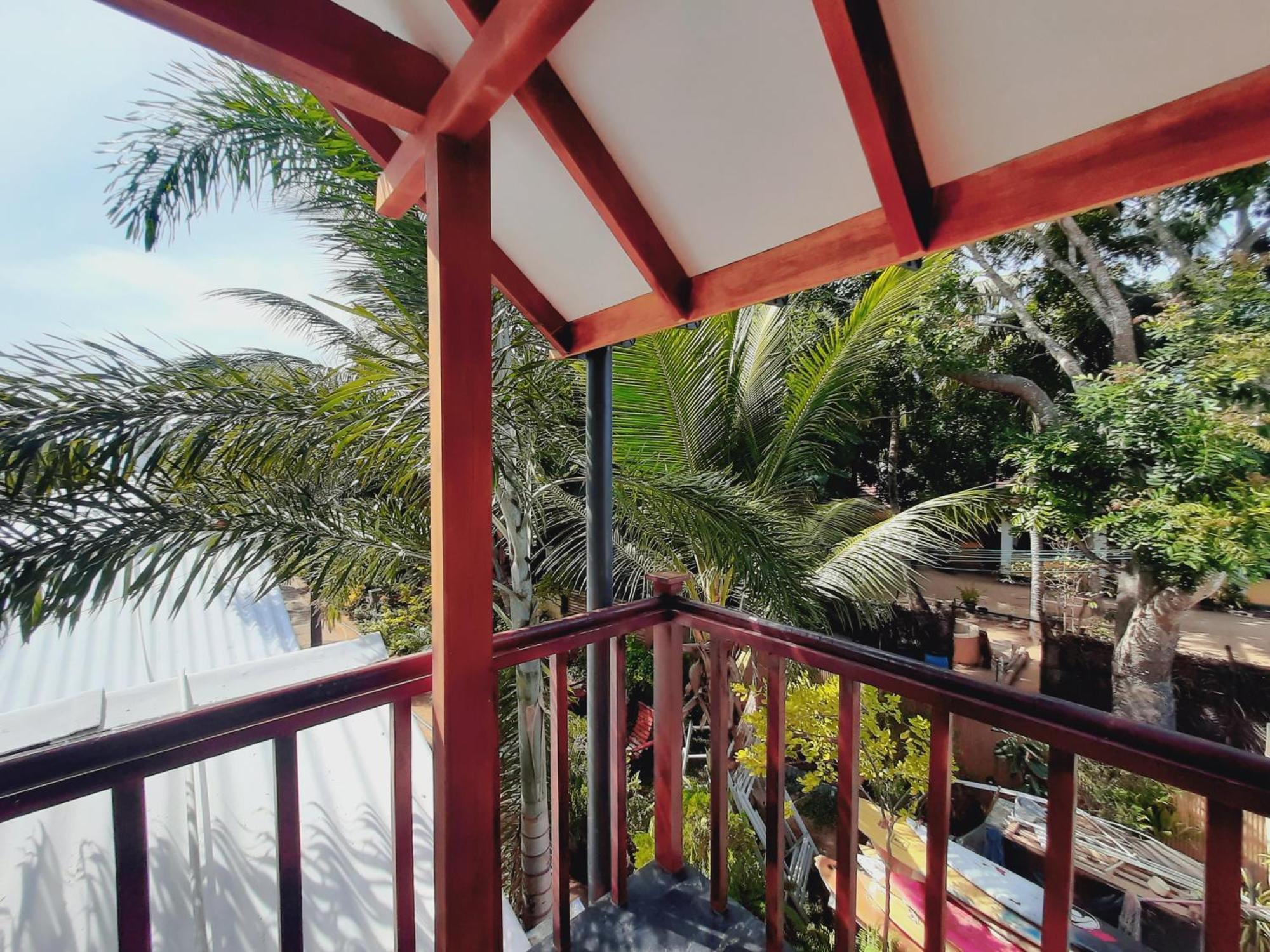 Feel The Waves Hotel Arugam Bay Bagian luar foto